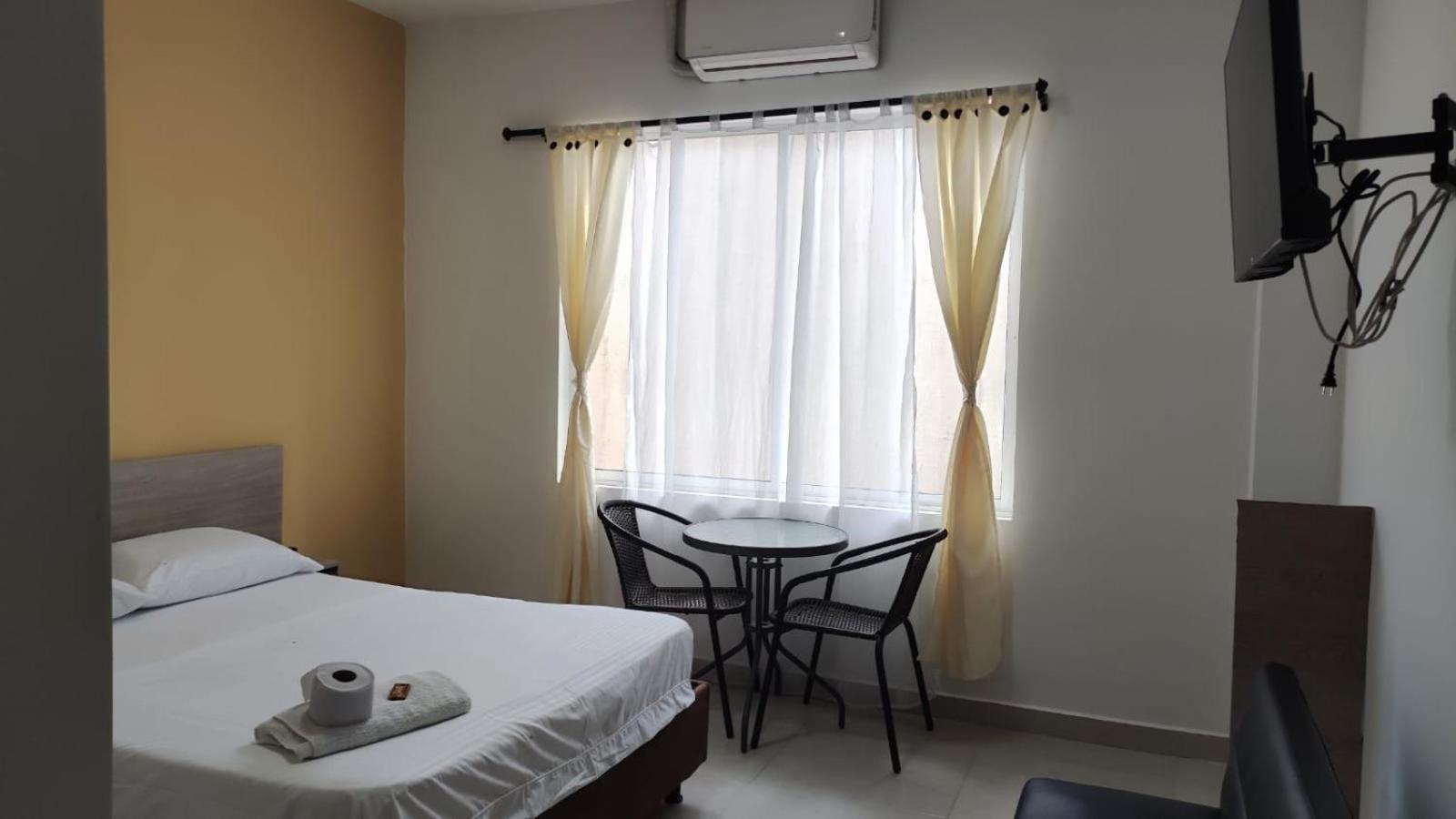 Apartahotel Vista Hermosa Inn — Photos 3